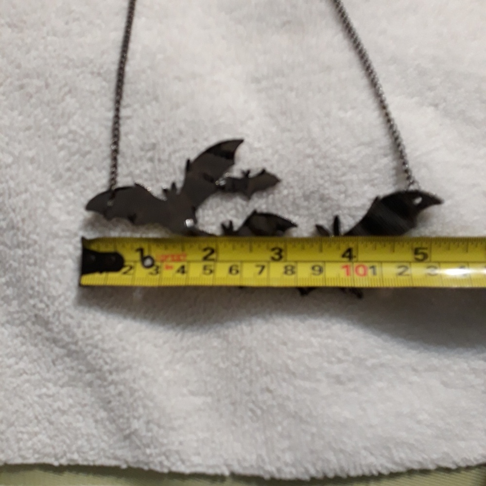 FLYING BATS NECKLACE Black Acrylic Pendant Bat 2 - Picture 6 of 7